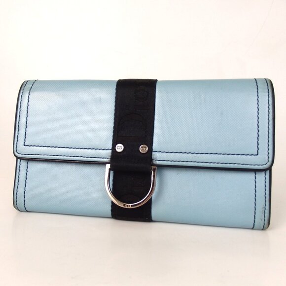 Authentic Christian Dior purse leather [Used] - Picture 1 of 16